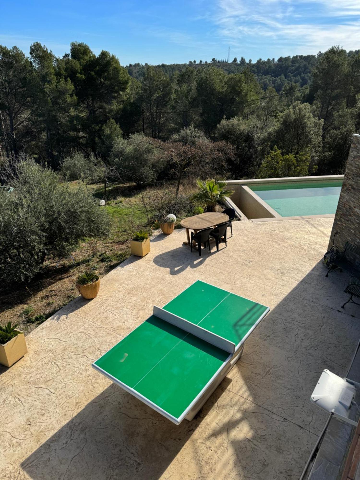 Domaine Maxxim Hotel Clermont-l'Herault Exterior photo